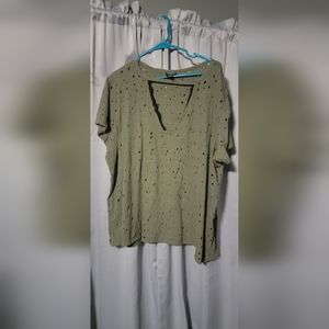 Torrid choker style tshirt